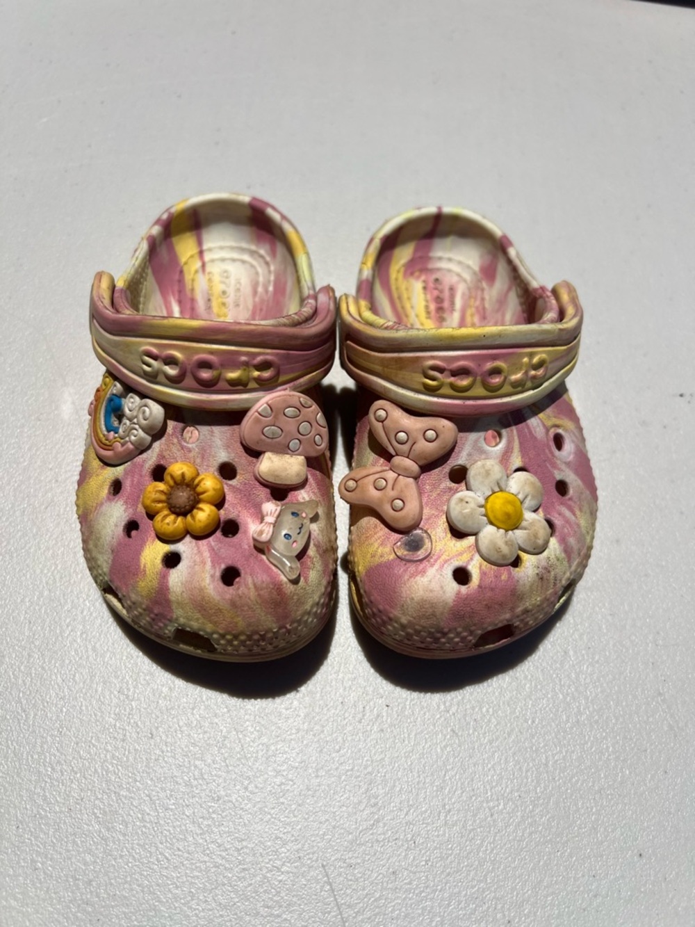 CROCS Kids Tie-Dye Clog - Pink & Yellow